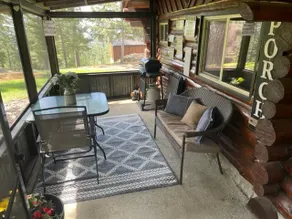 Little Cabin in the Woods. - Image 4