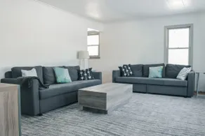 Chain O' Lakes Waterfront Getaway Home - Image 3
