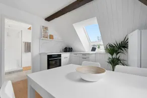 Second Home - Apartment 5 - Image 2