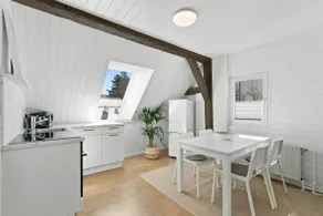 Second Home - Apartment 5 - Image 3