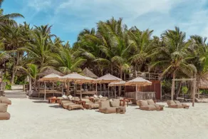 Dorian Gray - Pool & Beach Club Access & 300mbps WIFI - Image 5