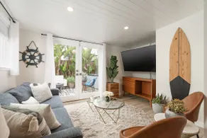 Modern Beach House with Spa & Sauna - Image 4