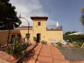 Lemon's House by the sea - Image 4