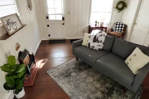 Romantic Tiny Cabin- With Lake View - Image 3