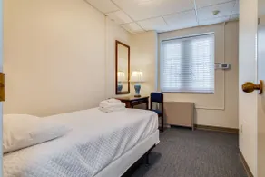 Historic College Suite, Close to Downtown Nash! - Image 4