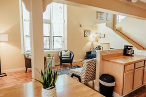 Baylights Waterfront View Loft located in old town - Image 4