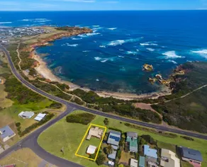 Peterborough Beach House - Image 3