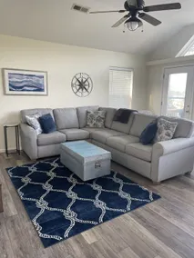Canal Front Cottage - Family & Pet Friendly! - Image 2