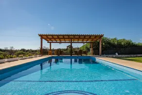 cozy country house with pool in private plot - Image 3
