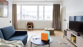 3 Bedroom Apt for 8 w/ Sauna&Balcony, City Centre - Image 3