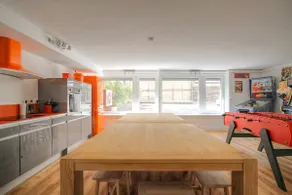 Happy Days, 150m2 de divertissement, Lyon 7 - Image 2