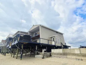 4 bed/2 bath Little piece of paradise! Pet friendly - Image 2