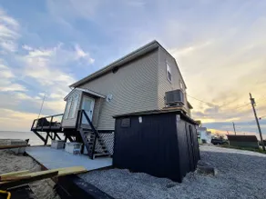 4 bed/2 bath Little piece of paradise! Pet friendly - Image 5