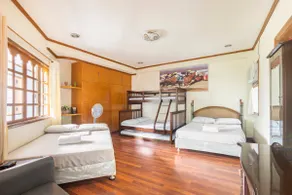 1 min. walk from Ayala Mall -Private Vacation Home - Image 4