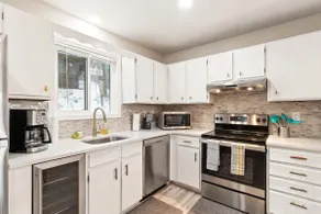 Modern Living on Camelback Resort Ski-in ski-out - Image 5