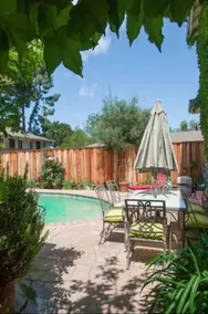 Spacious 7 bd w/ Casita and Pool near downtown - Image 2
