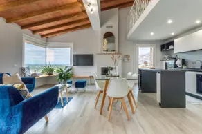 ”Villa Daisy” overlooking Siena - Image 3
