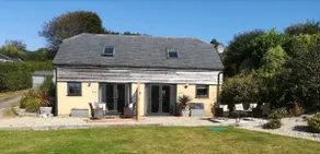 Great Cottage for Couples - Image 3
