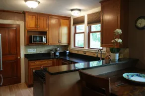 Prairie style home on Stratford - Image 5
