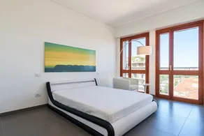 Central 1 Panoramic Apartment Milano - Image 2