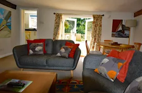 Mirabelle Cottage on the Suffolk Coast - Image 4