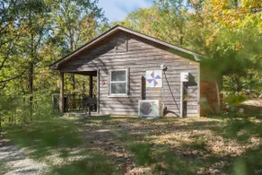 Hidden Haven Cabin - Image 4