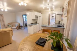 The Guest Unit Countryside Views & Keyless Entry. - Image 2