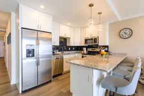 Hampton Beach 2BR Winter Retreat: Steps to the Sea - Image 3