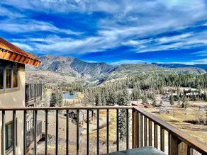 Purgtopia | Steps to Lift | 🏔Views | Pool/Hot Tub - Image 5