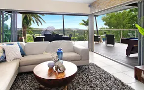 Coolangatta Hinterland Retreat - Image 2