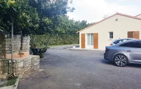 house ruffec 2 bedrooms, 3 beds - Image 4