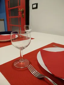 British Corner: the studio apartment with personality! - Image 3