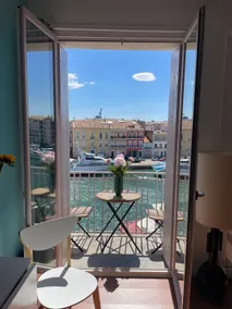 Aquaciel: splendid 2-room apartment suspended in the heart of Sète - Image 3