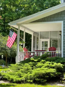 Private 3BR Gem on 2.5 Wooded Acres- Close to All - Image 2