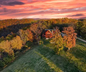 River View Lodge: Huge 3BR/3.5BA w/ stunning views - Image 5