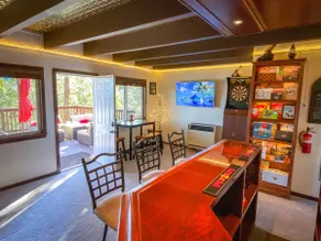 Forest View Cabin with Jacuzzi & Game Room - Image 2