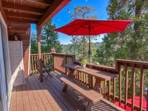 Forest View Cabin with Jacuzzi & Game Room - Image 4