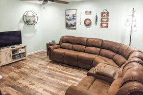 Big Bass Bungalow @ Lake Ivie. 1bd/1ba Barndominium. Covered Boat Parking - Image 2