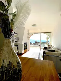 Hill top House with garden and 5 minutes from the beach - Image 2