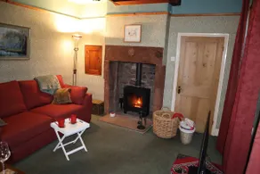 A lovely cosy escape for two (or one) - Image 4