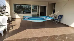 Spacious apartment with a pool in front of Playa Miramar - Image 4