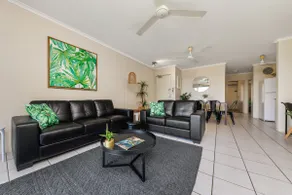 Charming CBD Apt 3bd 2bth - walk to Waterfront - Image 4