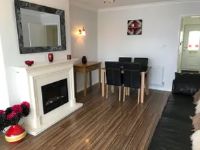 The Bungalow, Lingdale - Image 2