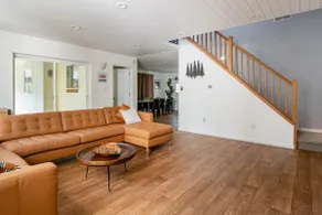 Luxurious Mt. Hood Tunnel Chalet - 7BD - Image 4