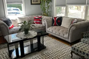 Beautiful House and Yard near town and beaches - Image 3