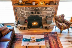 The Flying Squirrel Lodge--Luxury Lodge Near Raystown Lake and Penn State - Image 4
