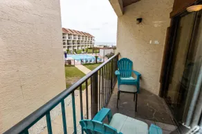 Townhome on the beach. Near Gulf Shores main strip - Image 3