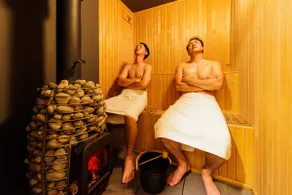 Popular brand -HUUM- Authentic wood-burning sauna, BBQ and campfire on the private terrace, all rooms air conditioned - Image 3
