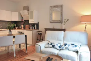 Superb new T3, 2 beds, 1 large desk, Championnet - Image 2