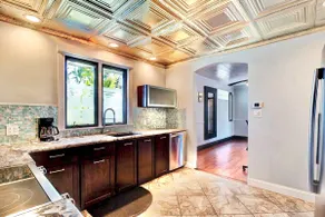 Beach Bungalow Across The Street From The Ocean - Image 4